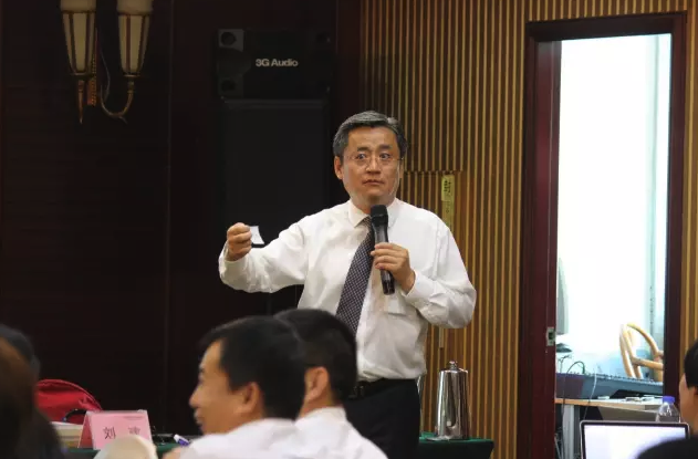 刘建老师为柏明顿顾问师们进行专项培训 刘建老师为柏明顿顾问师们进行专项培训
