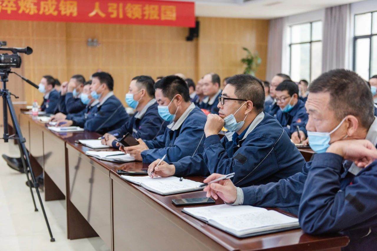 辅导现场 辅导现场.jpg