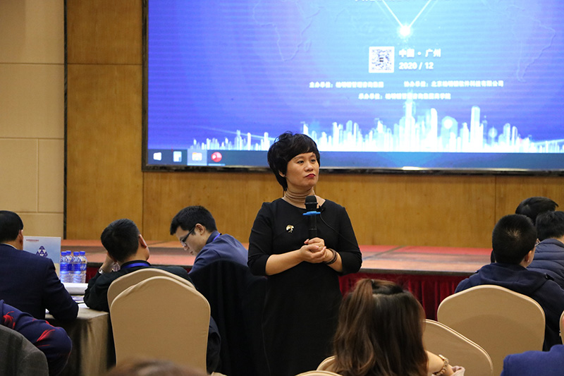 柏明顿总裁&资深专家魏海燕老师 柏明顿总裁&资深专家魏海燕老师